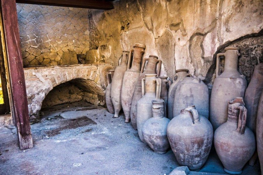 Las tiendas y bares de Herculano