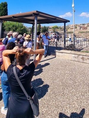 Entrada al Parque Arqueológico de Herculano para comenzar una visita guiada
